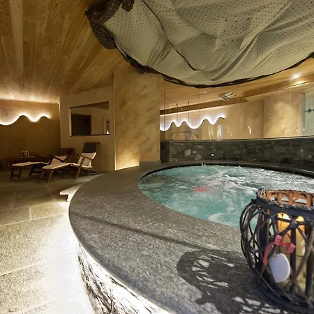 约兰达运动酒店