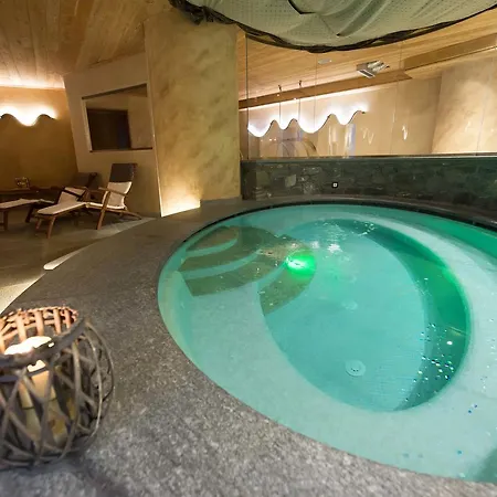 ホテル Jolanda Sport グレッソネイ・ラ・トリニテ