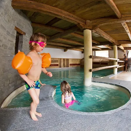 Jolanda Sport ホテル グレッソネイ・ラ・トリニテ