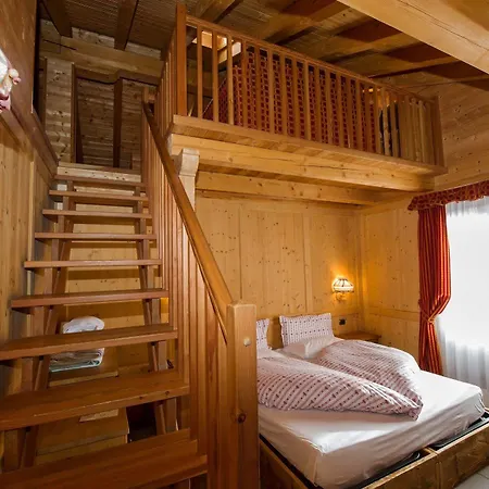 约兰达运动酒店 4*