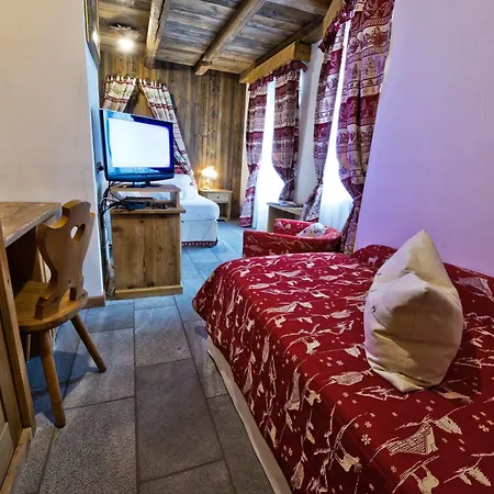 约兰达运动酒店