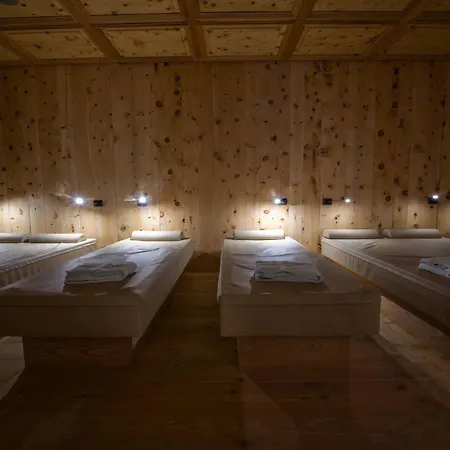 Jolanda Sport ホテル グレッソネイ・ラ・トリニテ