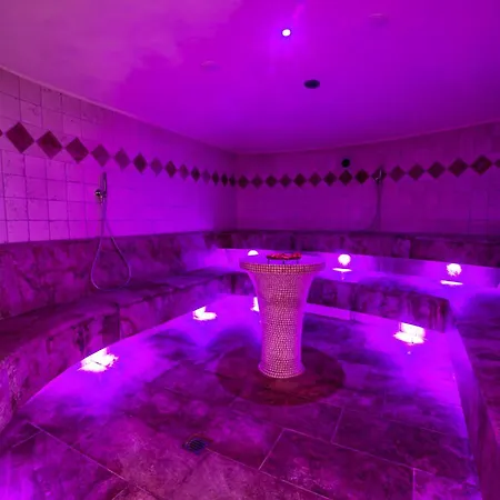 约兰达运动酒店