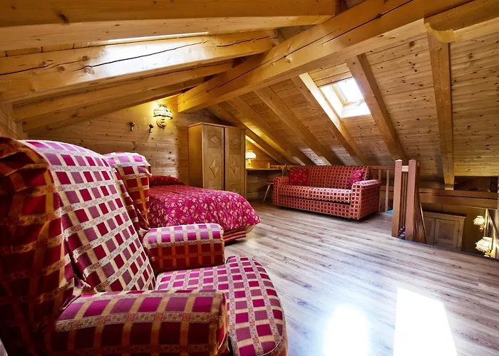 Hotel Jolanda Sport 4*